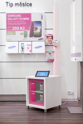 Multifunkční nabíjecí stojánek pro T-mobile