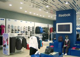 Design a realizace prodejny Reebok