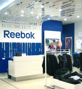 Design a realizace prodejny Reebok